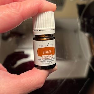 Young Living Ginger essential oil. 5 ml unopened